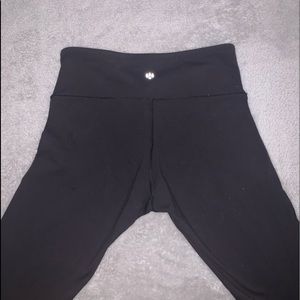 Lululemon low rise wunder under leggings